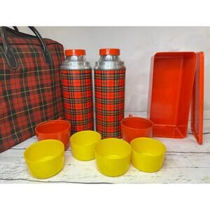 VTG Aladdin Red Plaid Tartan Picnic Set 2 Thermos Bottles & Case